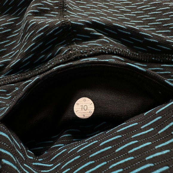 lululemon athletica Teal and Black Athletic Shorts - Picture 4 of 5